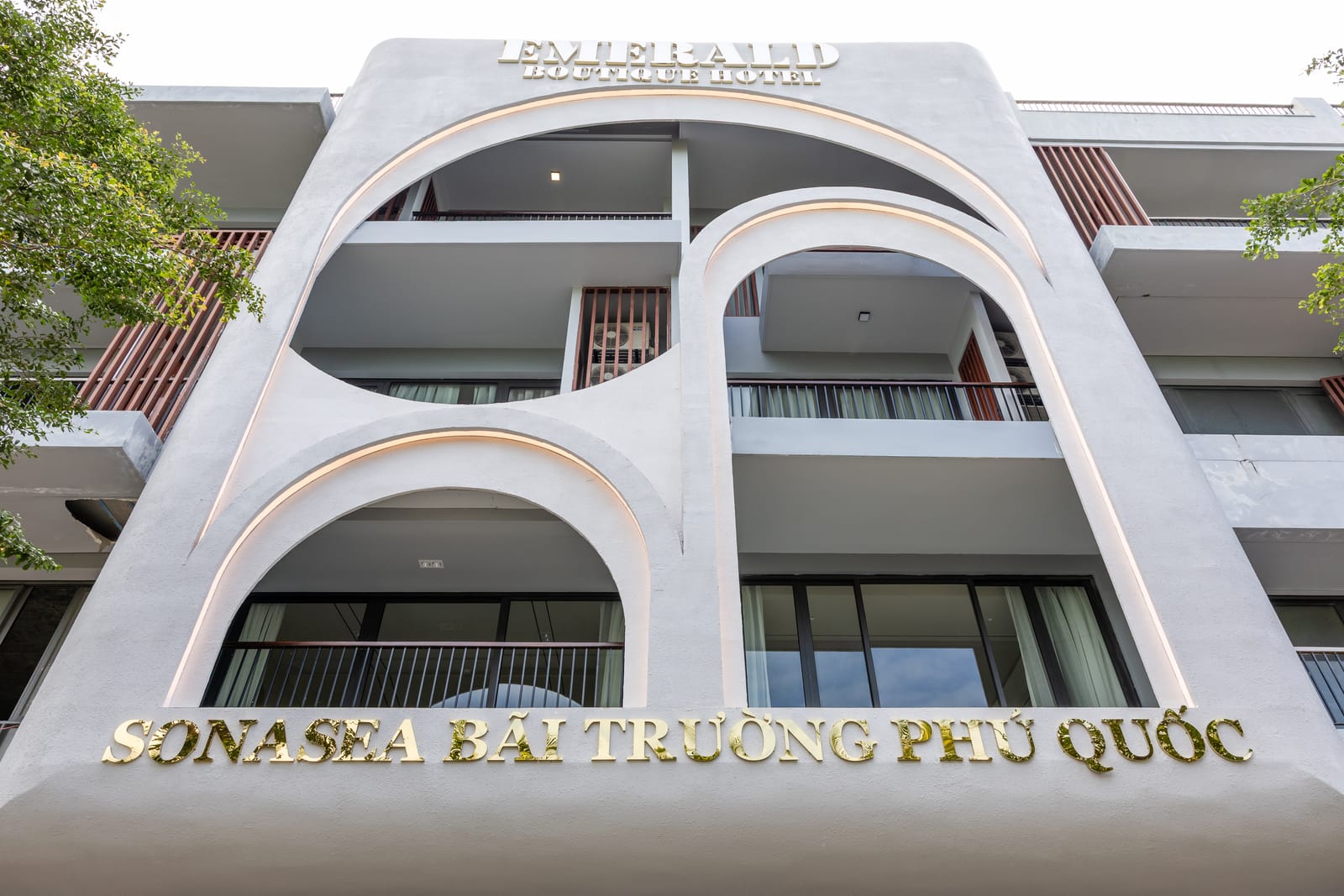 Lối vào Emerald Boutique Hotel